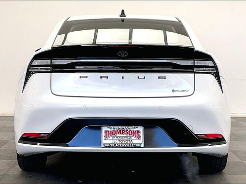 New 2026 Toyota Prius XSE image 3