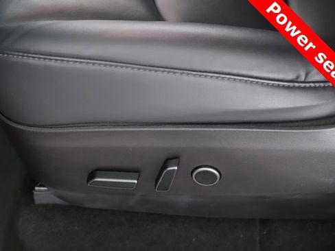 Used 2021 Tesla Model Y Long Range image 17