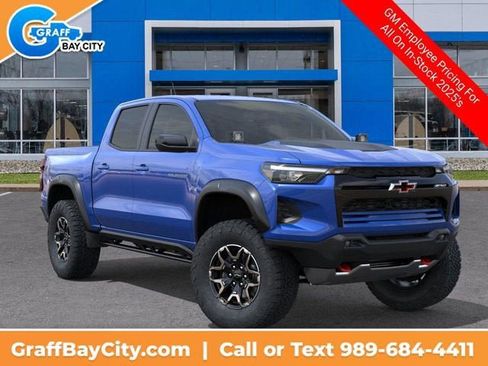 New 2025 Chevrolet Colorado ZR2 image 8