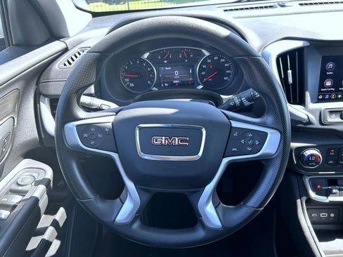 Certified 2023 GMC Terrain SLE w/ Driver Convenience Package image 11