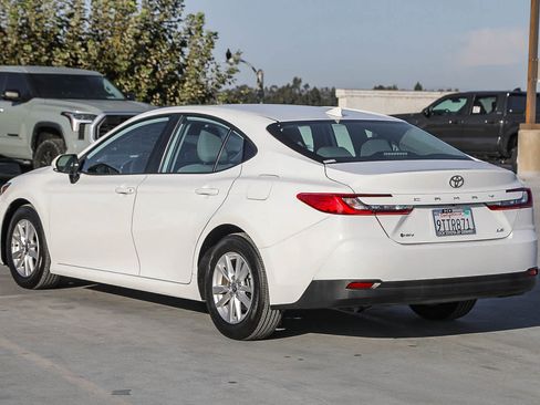Used 2025 Toyota Camry LE FWD image 7