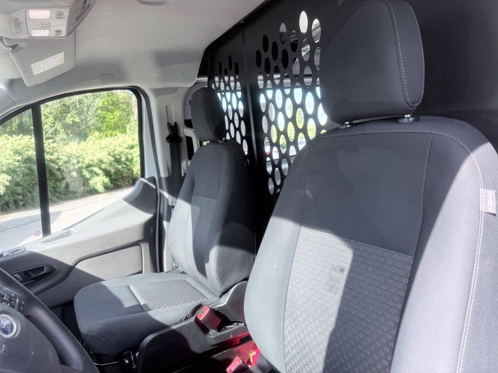 Used 2025 Ford Transit 250 Low Roof w/ Exterior Upgrade Package RWD image 19