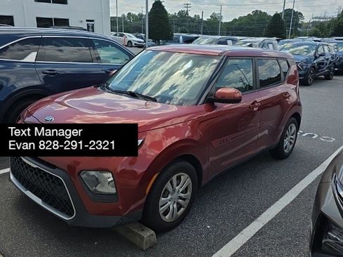 Used 2020 Kia Soul LX FWD image 1