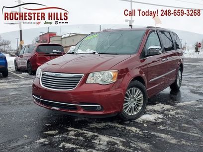 Used 2016 Chrysler Town & Country Touring-L