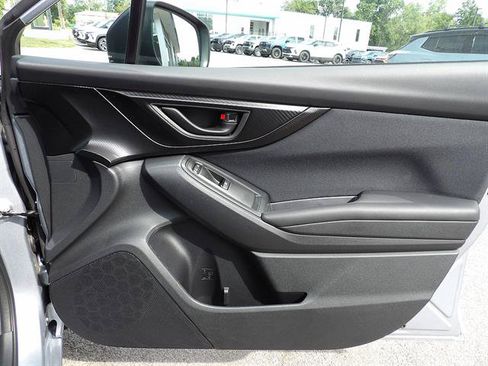 Used 2017 Subaru Impreza 2.0i AWD/4WD image 38