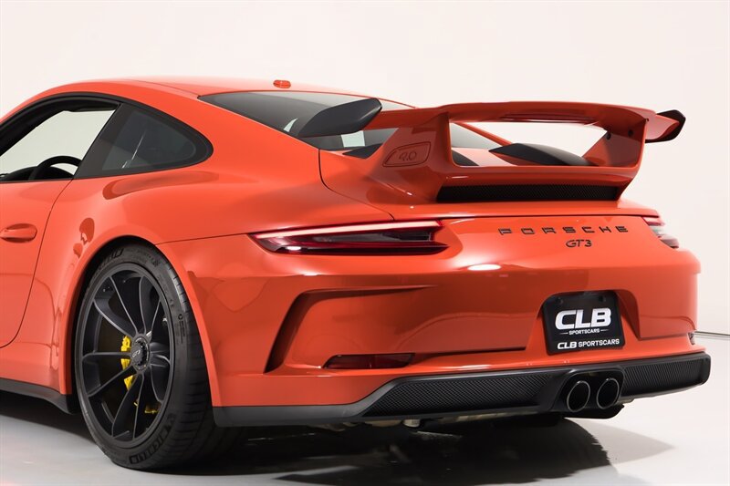 Used 2018 Porsche 911 GT3 w/ Sport Chrono Package RWD image 41
