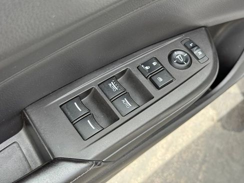 Used 2013 Acura ILX w/ Premium Package FWD image 9