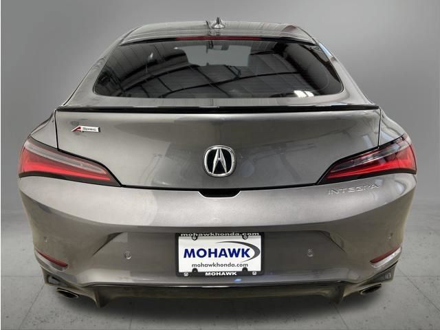 Used 2023 Acura Integra A-Spec w/ Technology Package FWD image 4