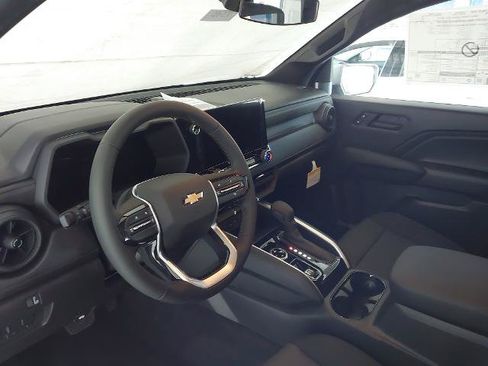 New 2026 Chevrolet Colorado W/T w/ WT Custom Package AWD/4WD image 2