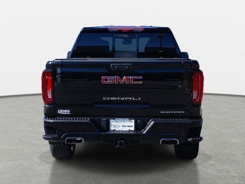 Used 2024 GMC Sierra 1500 Denali AWD/4WD image 5