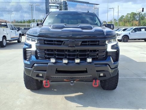 Used 2022 Chevrolet Silverado 1500 LT Trail Boss w/ Convenience Package II image 4