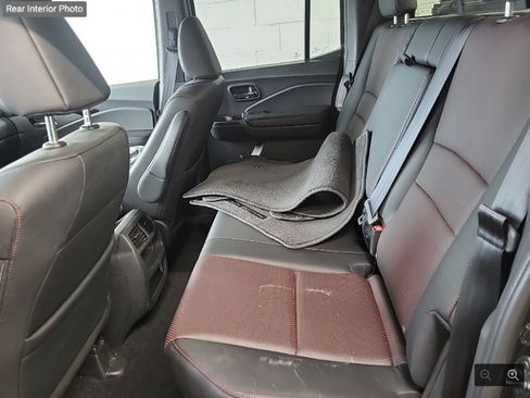 Used 2021 Honda Ridgeline Black Edition image 9