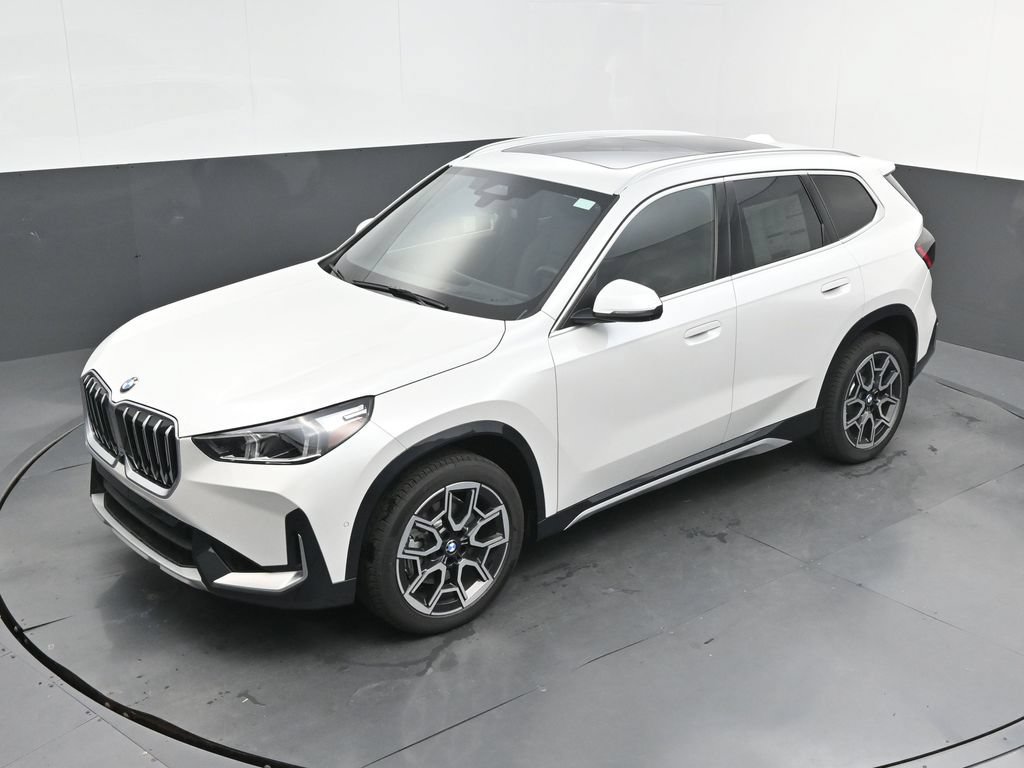 New 2026 BMW X1 xDrive28i w/ Technology Package AWD/4WD image 34