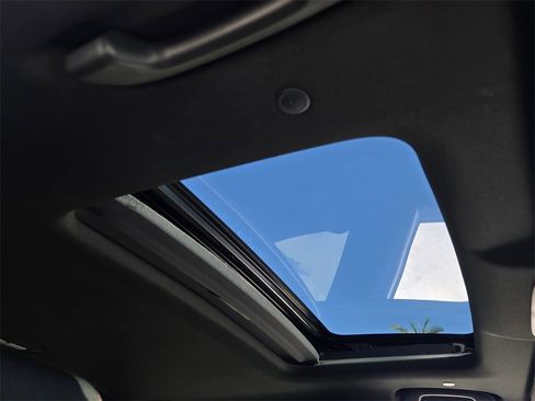 Used 2023 Honda CR-V Sport image 19