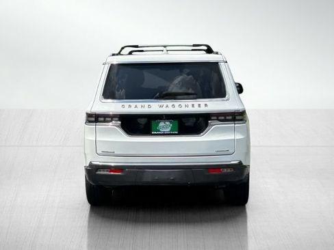 Used 2022 Jeep Grand Wagoneer Series III AWD/4WD image 5
