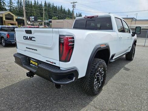 New 2026 GMC Sierra 2500 AT4X w/ LPO, Black Badging Package AWD/4WD image 5