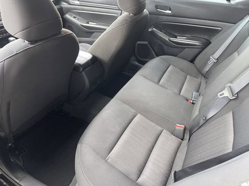 Used 2022 Nissan Altima 2.5 S FWD image 9