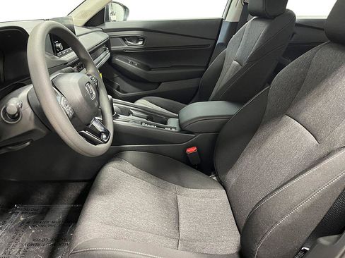 New 2025 Honda Accord SE image 12