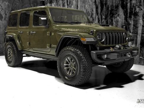 Used 2024 Jeep Wrangler Unlimited Rubicon 392 AWD/4WD image 24