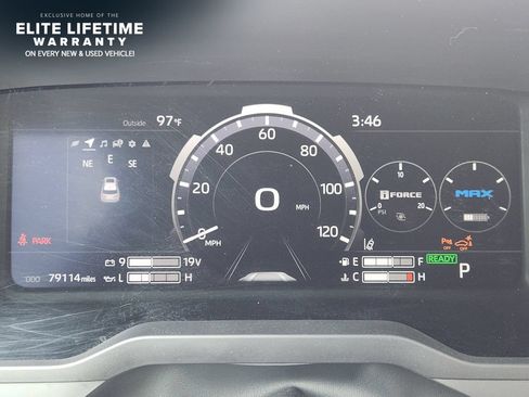 Used 2023 Toyota Sequoia Platinum AWD/4WD image 12