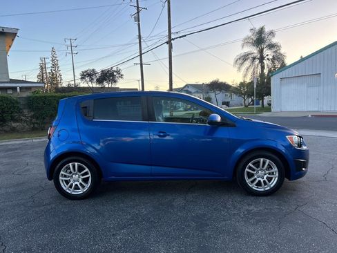 Used 2016 Chevrolet Sonic LT w/ Fun and Sun Package image 6