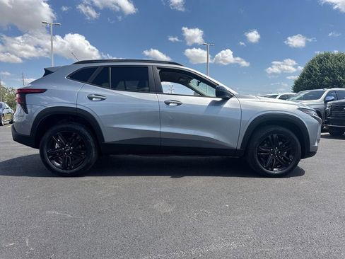 Used 2025 Chevrolet Trax ACTIV w/ Driver Confidence Package FWD image 8