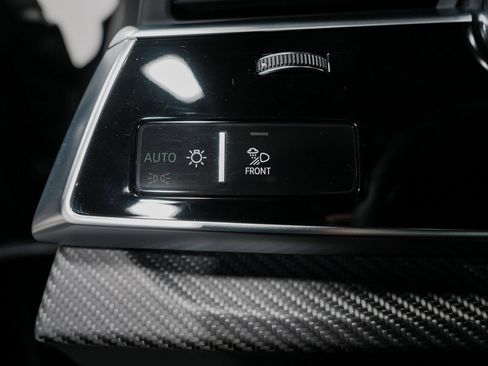 Used 2021 Audi RS Q8 image 22