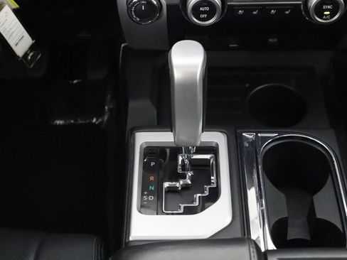 Used 2014 Toyota Tundra Platinum AWD/4WD image 30