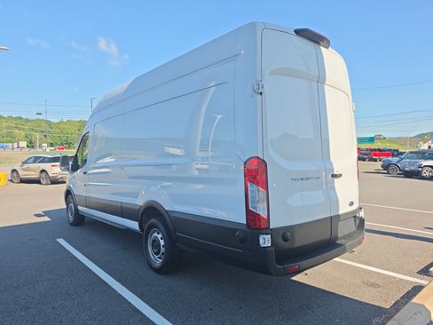 Used 2025 Ford Transit 250 148 High Roof Extended RWD image 6
