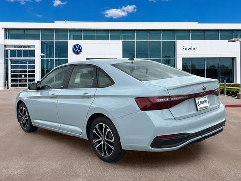 New 2026 Volkswagen Jetta Sport FWD image 7