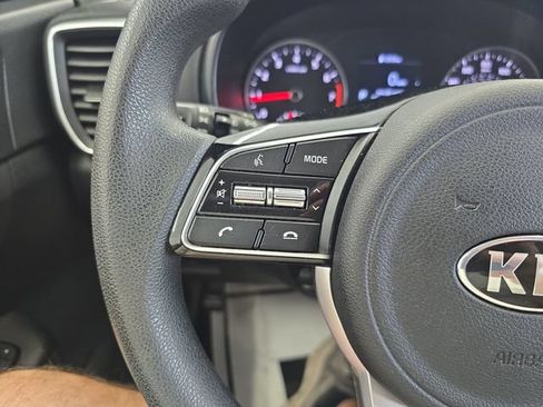 Used 2020 Kia Sportage LX AWD/4WD image 19