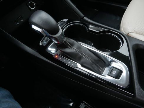 Certified 2024 Buick Encore GX Avenir w/ Avenir Convenience Package image 25