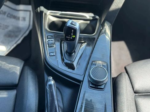Used 2018 BMW 330i xDrive Sedan AWD/4WD image 20