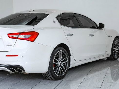 Used 2018 Maserati Ghibli S GranLusso AWD/4WD image 69
