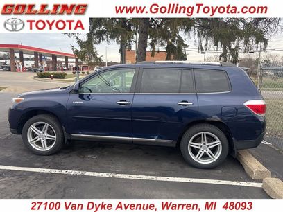 Used 2011 Toyota Highlander Limited w/ Tow Pkg