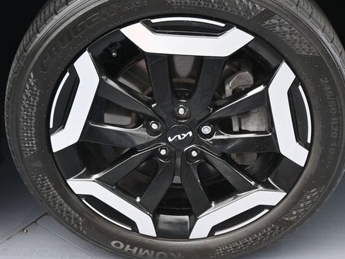 Used 2024 Kia Telluride S w/ S Sunroof Package FWD image 48