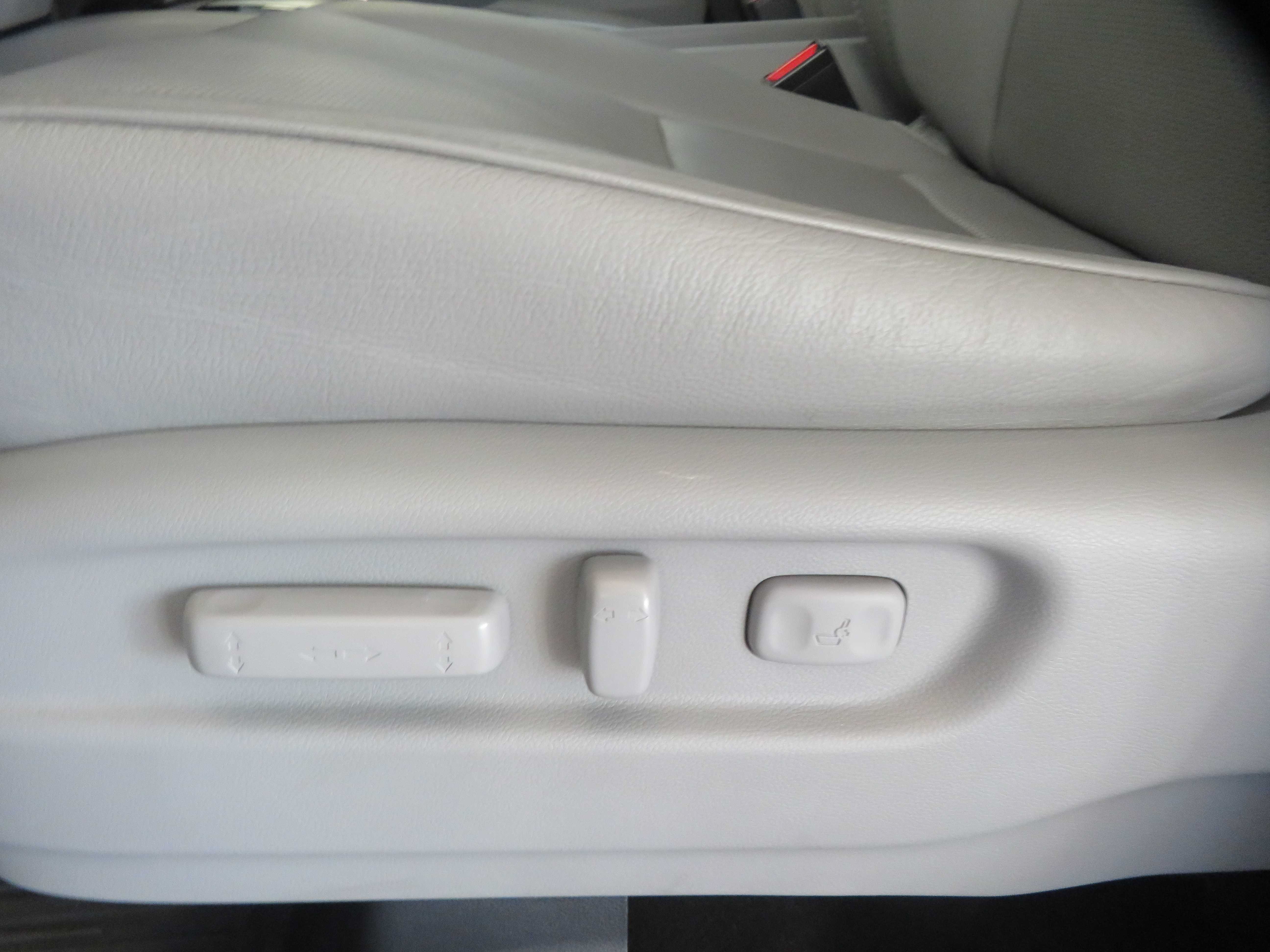 Used 2017 Honda Pilot Elite image 16