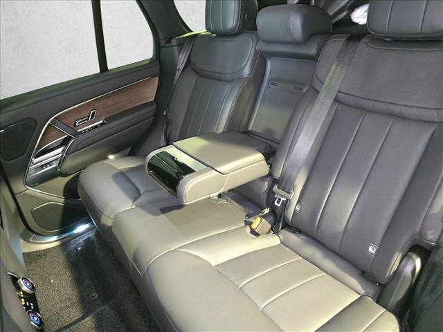 New 2026 Land Rover Range Rover SE AWD/4WD image 12