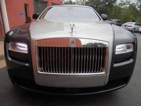 Used 2011 Rolls-Royce Ghost RWD image 4