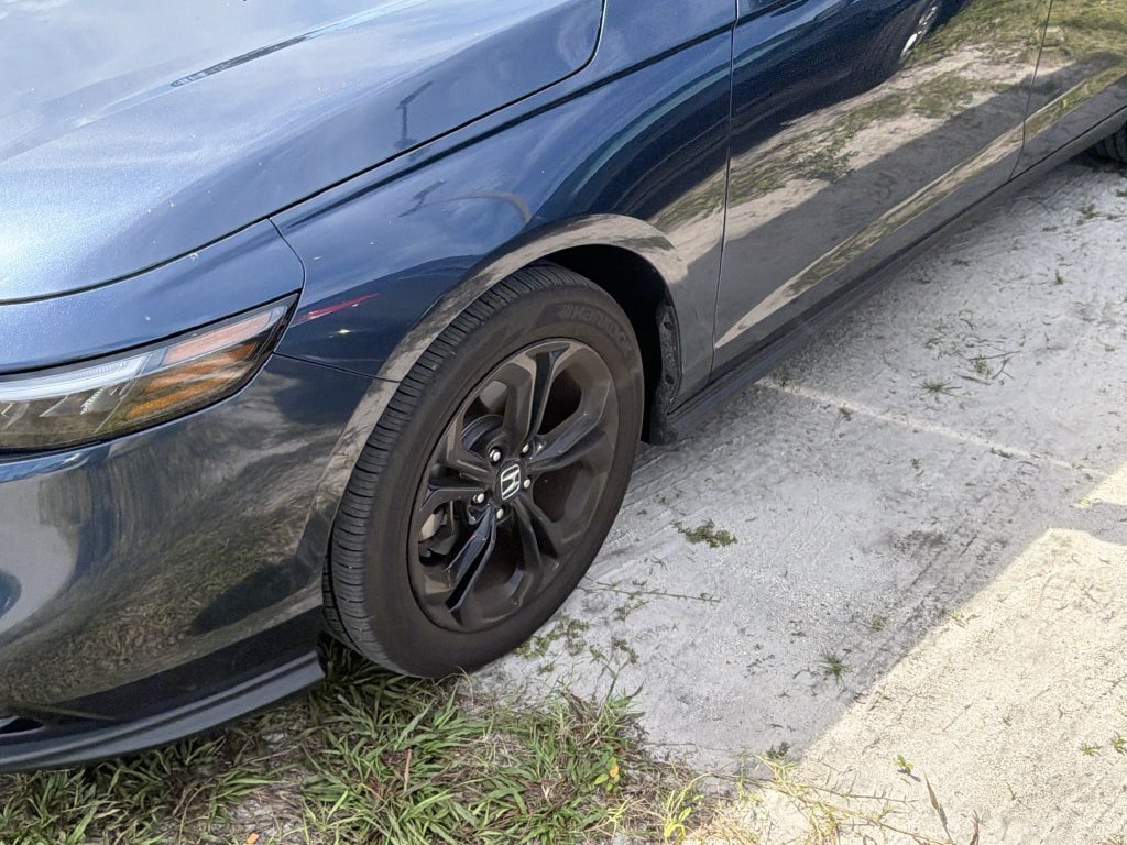 Used 2025 Honda Accord SE image 8