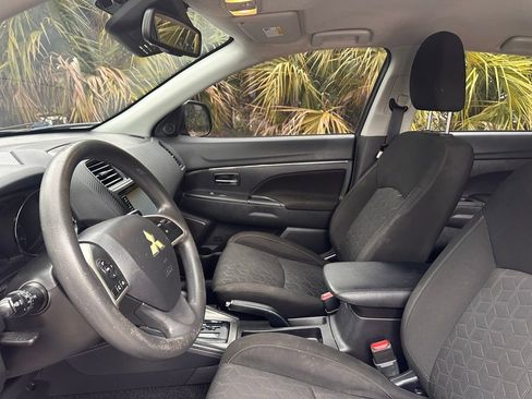 Used 2021 Mitsubishi Outlander Sport FWD image 13