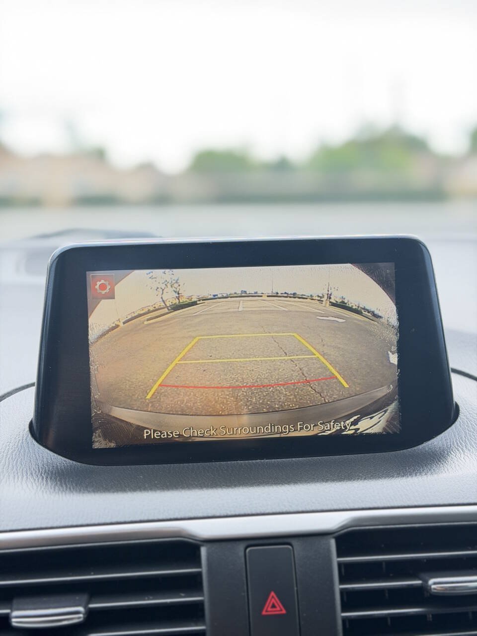 Used 2017 MAZDA MAZDA3 Touring FWD image 20