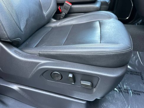 Certified 2024 GMC Sierra 1500 SLT RWD image 22