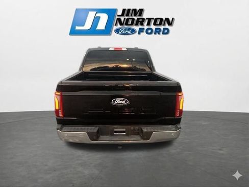 Used 2025 Ford F150 Lariat AWD/4WD image 9
