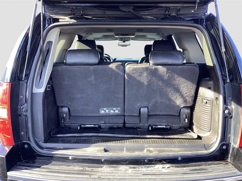 Used 2012 Chevrolet Tahoe LTZ image 32