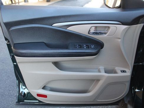 Used 2016 Honda Pilot EX-L image 19