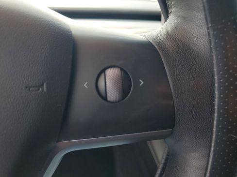 Used 2021 Tesla Model 3 Long Range image 19