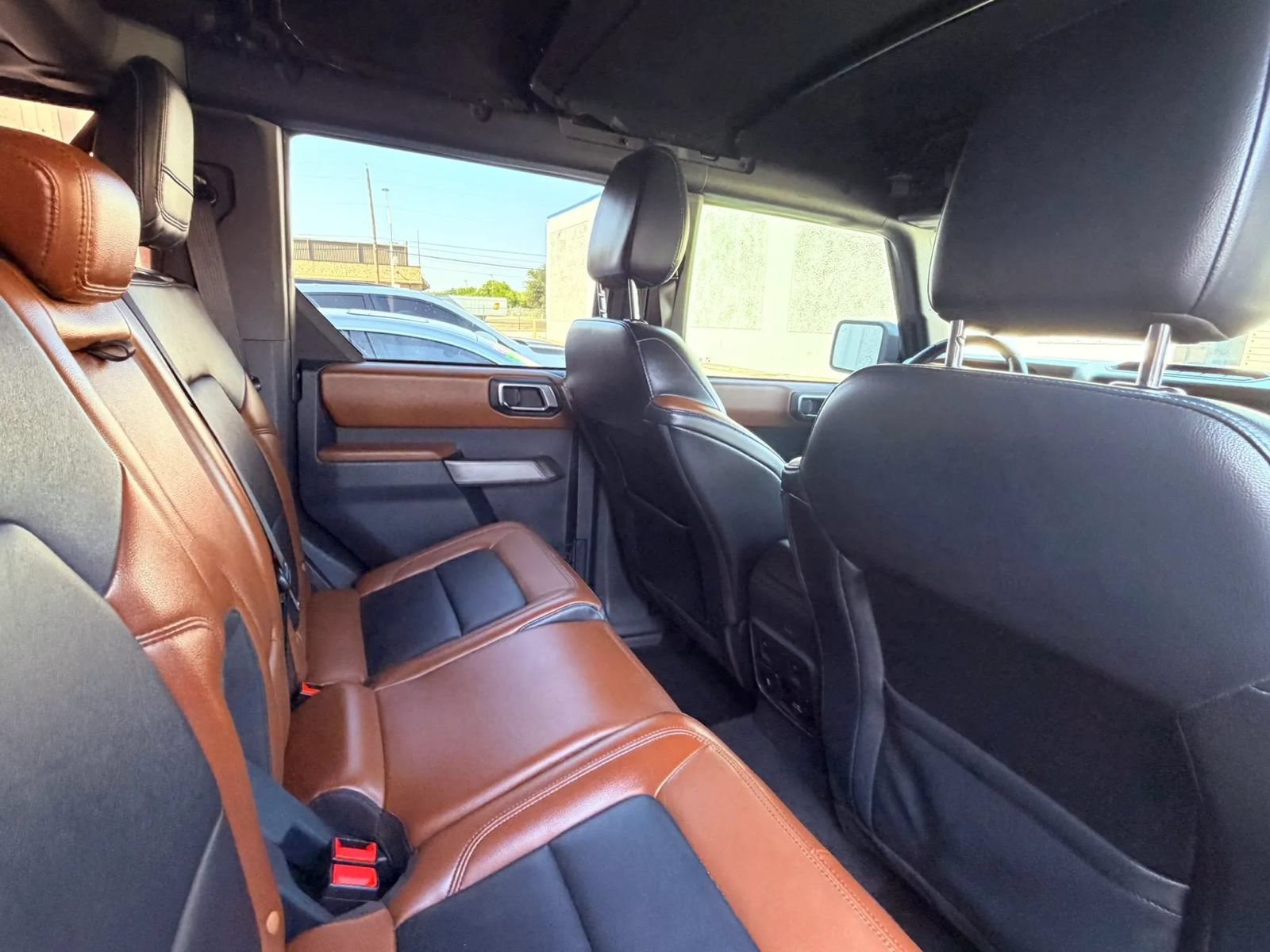Used 2021 Ford Bronco Outer Banks AWD/4WD image 24