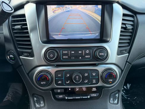 Used 2017 Chevrolet Suburban Premier AWD/4WD image 25