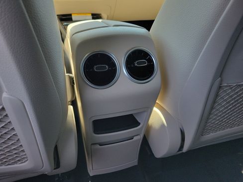 Certified 2025 Mercedes-Benz GLB 250 image 14